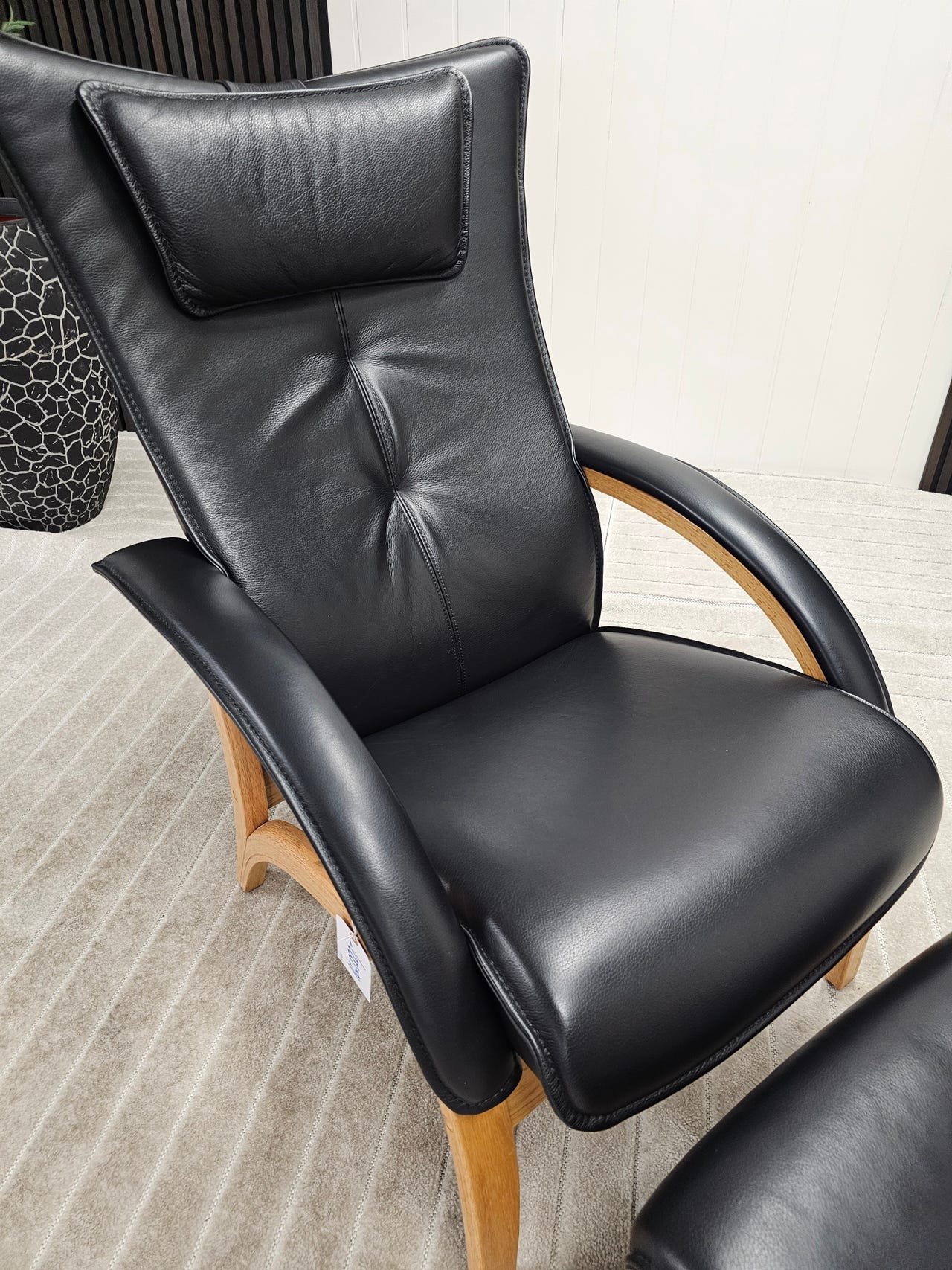 Brunstad Delta Legend lenestol med krakk - Bilde 2