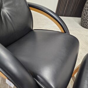 Brunstad Delta Legend lenestol med krakk - Bilde 5