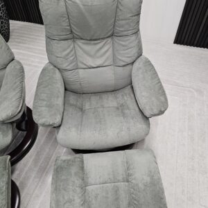 2 stk. Stressless Mayfair lenestoler med krakk - Bilde 16