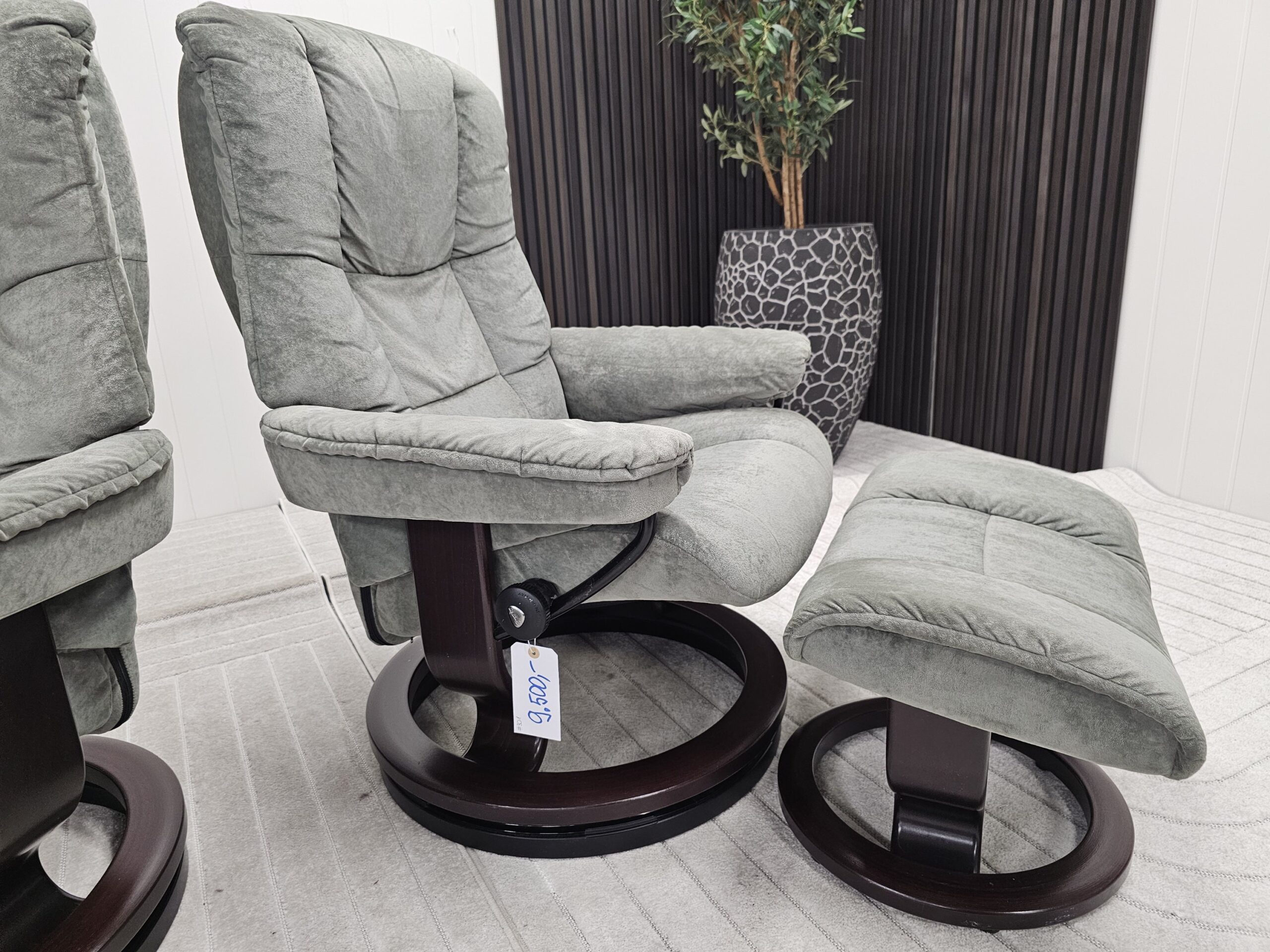 2 stk. Stressless Mayfair lenestoler med krakk - Bilde 10