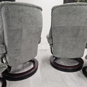 2 stk. Stressless Mayfair lenestoler med krakk - Bilde 8