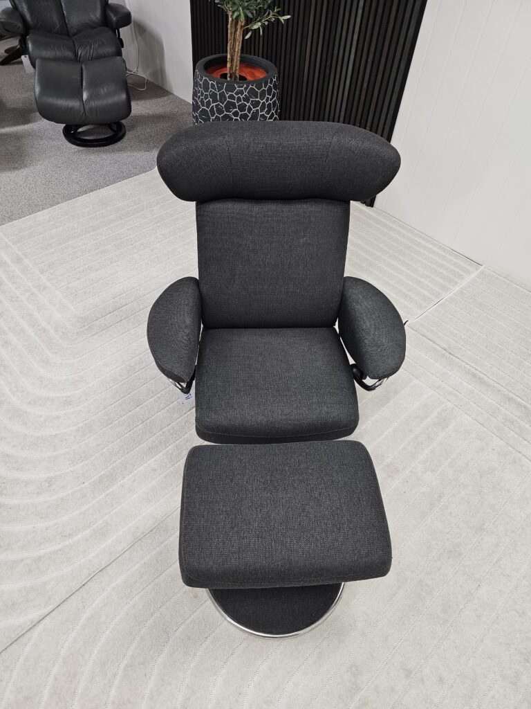 Stressless Jazz lenestol med krakk