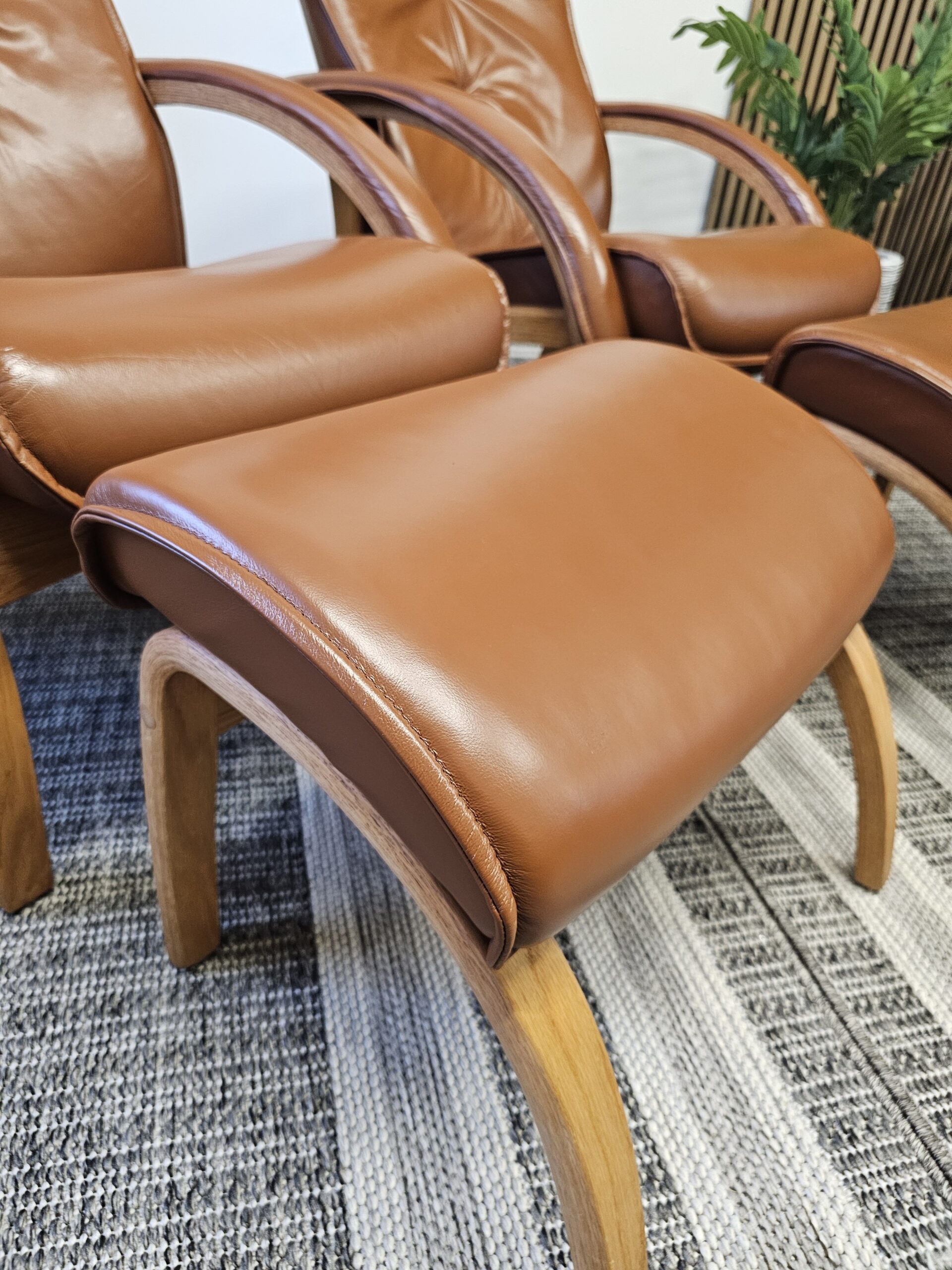 2 stk. Brunstad Delta Legend lenestoler med krakk - Bilde 14