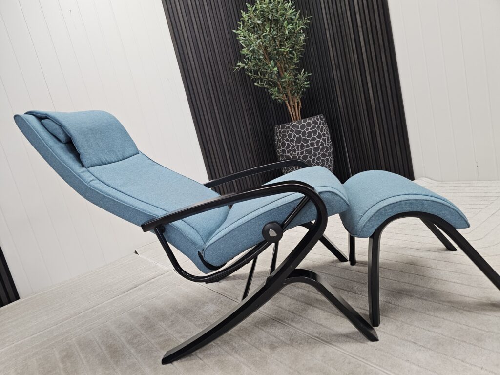 Stressless James lenestol med krakk