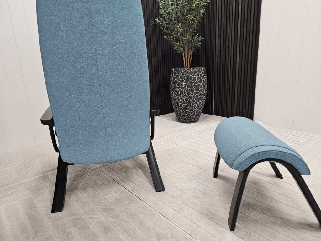 Stressless James lenestol med krakk