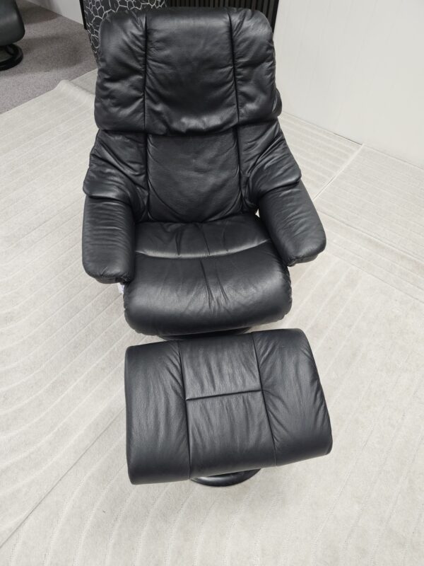 3 stk. Stressless Reno lenestoler med krakk