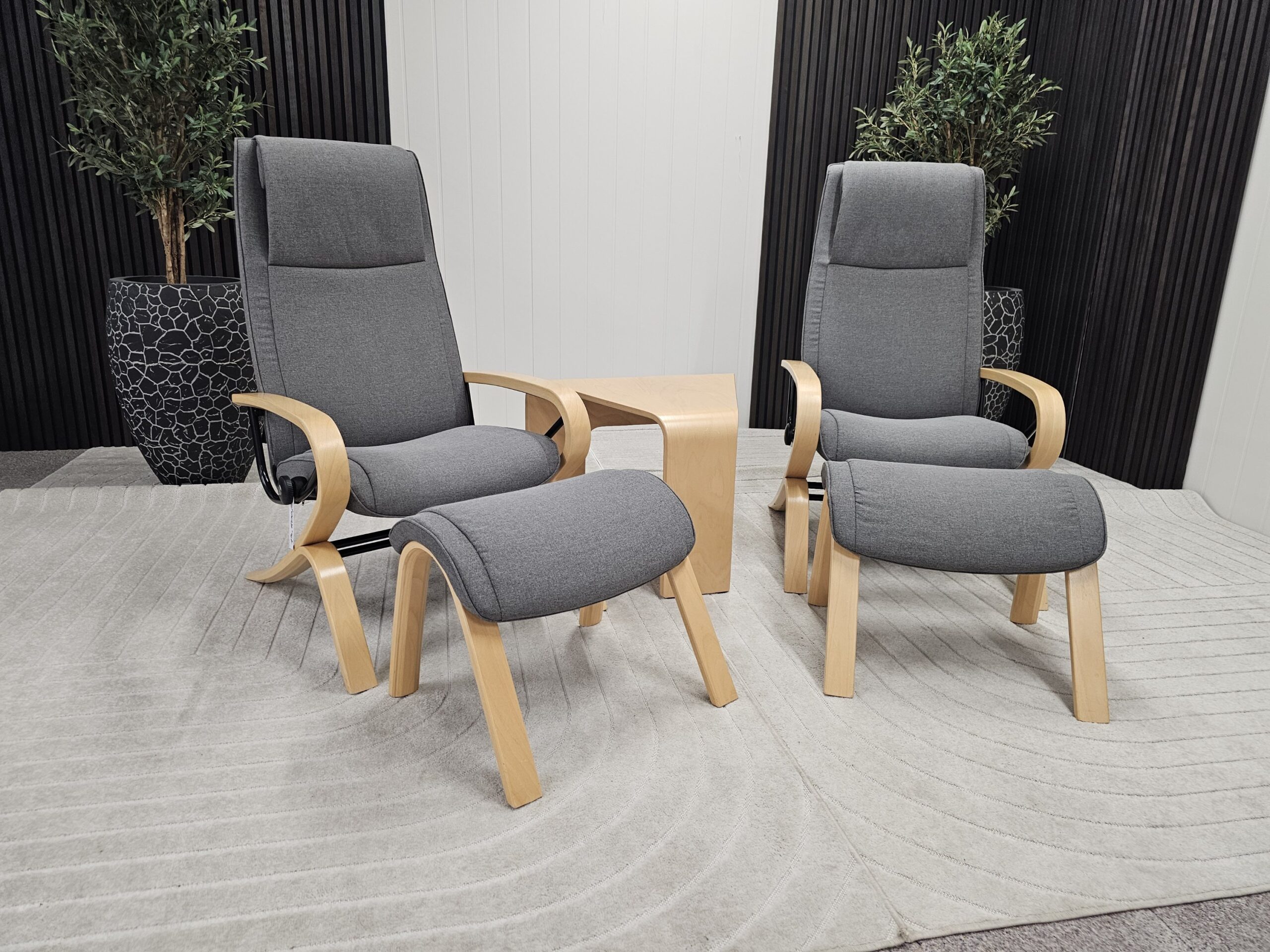2 stk. Stressless James lenestol m/krakk og bord - Bilde 6