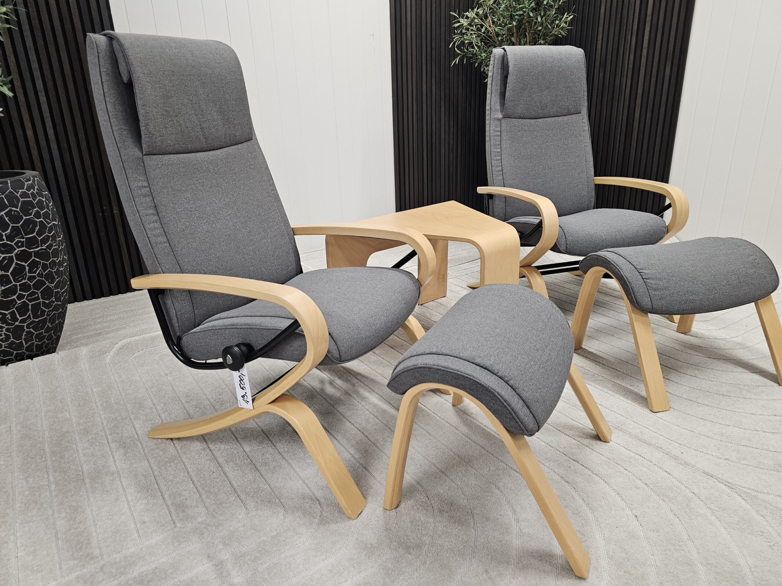 2 stk. Stressless James lenestol m/krakk og bord - Bilde 10