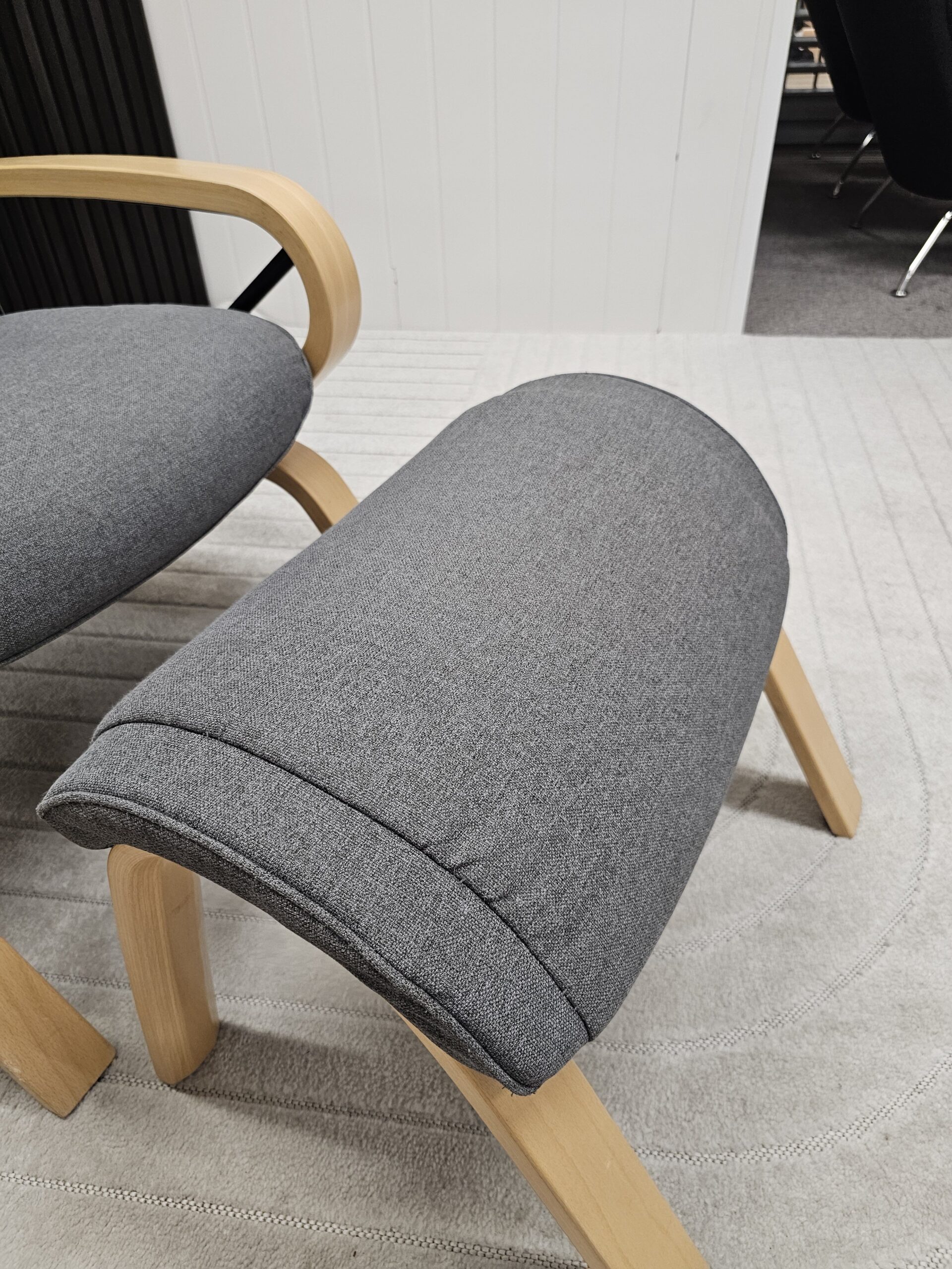 2 stk. Stressless James lenestol m/krakk og bord - Bilde 11