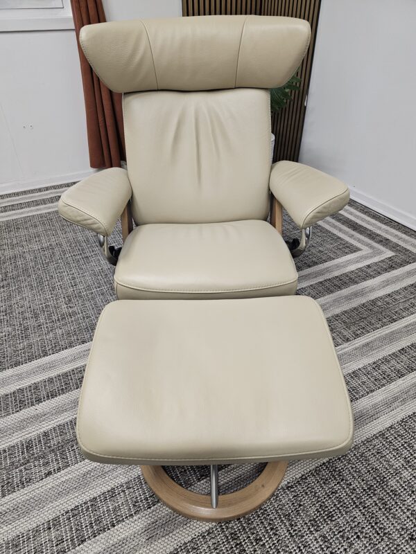 Ikonisk Stressless Jazz Signature lenestol med krakk
