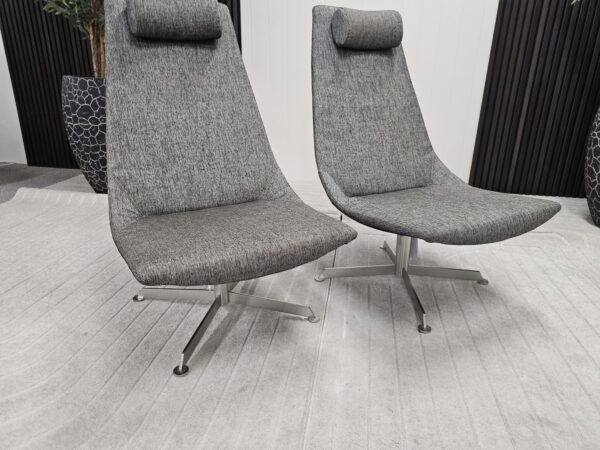2 stk. Conform lenestoler- loungstoler