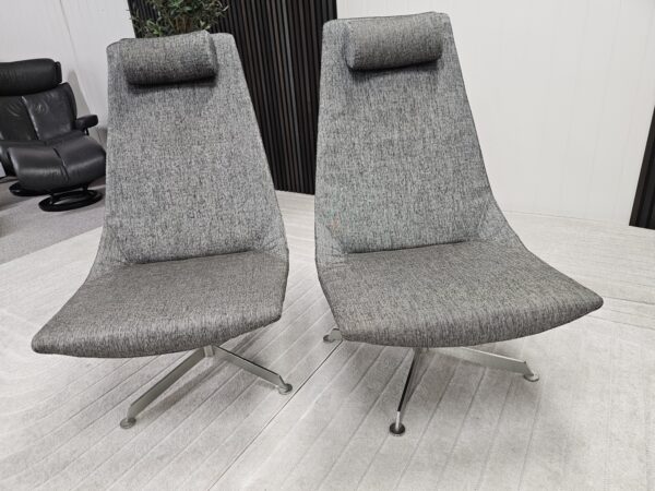 2 stk. Conform lenestoler- loungstoler