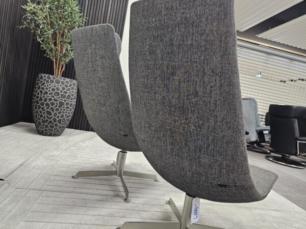 2 stk. Conform lenestoler- loungstoler