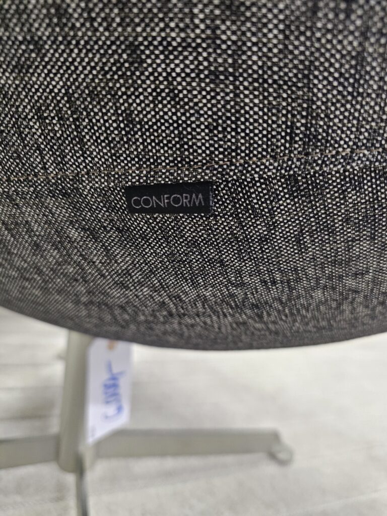 2 stk. Conform lenestoler- loungstoler