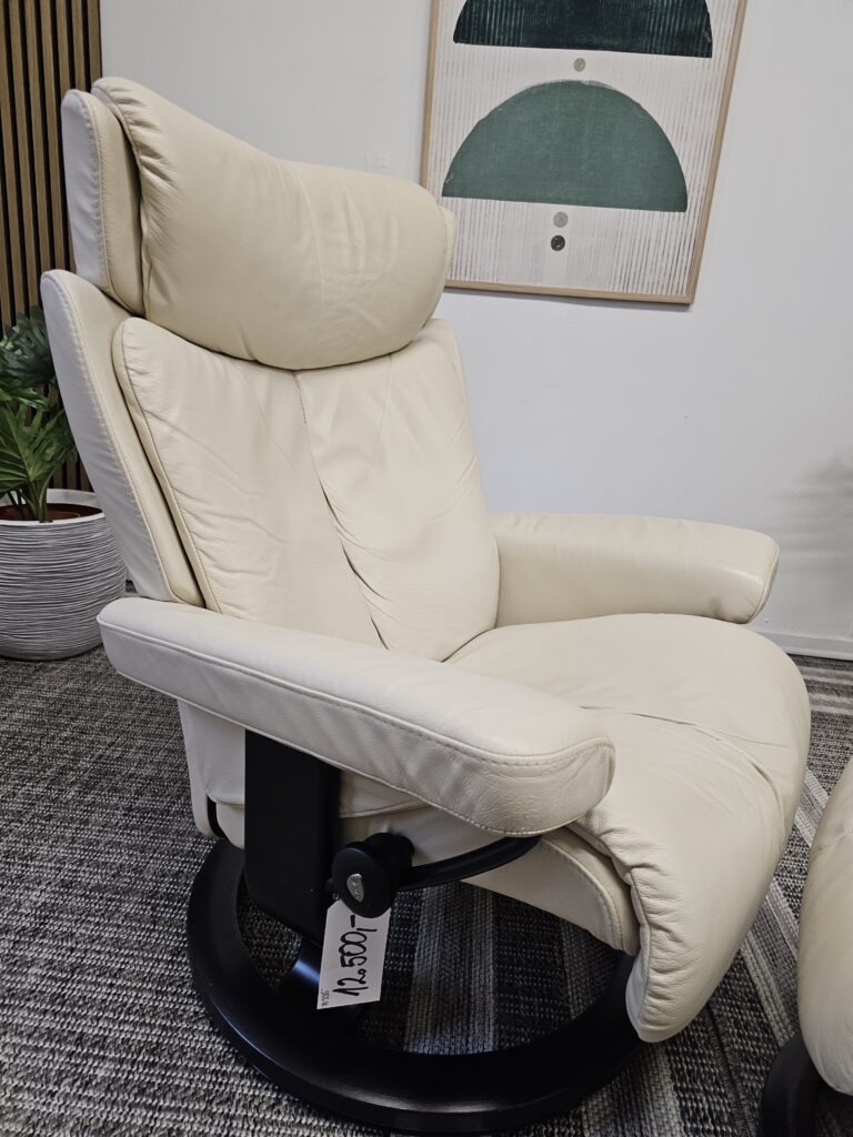 Stressless Magic lenestol med krakk