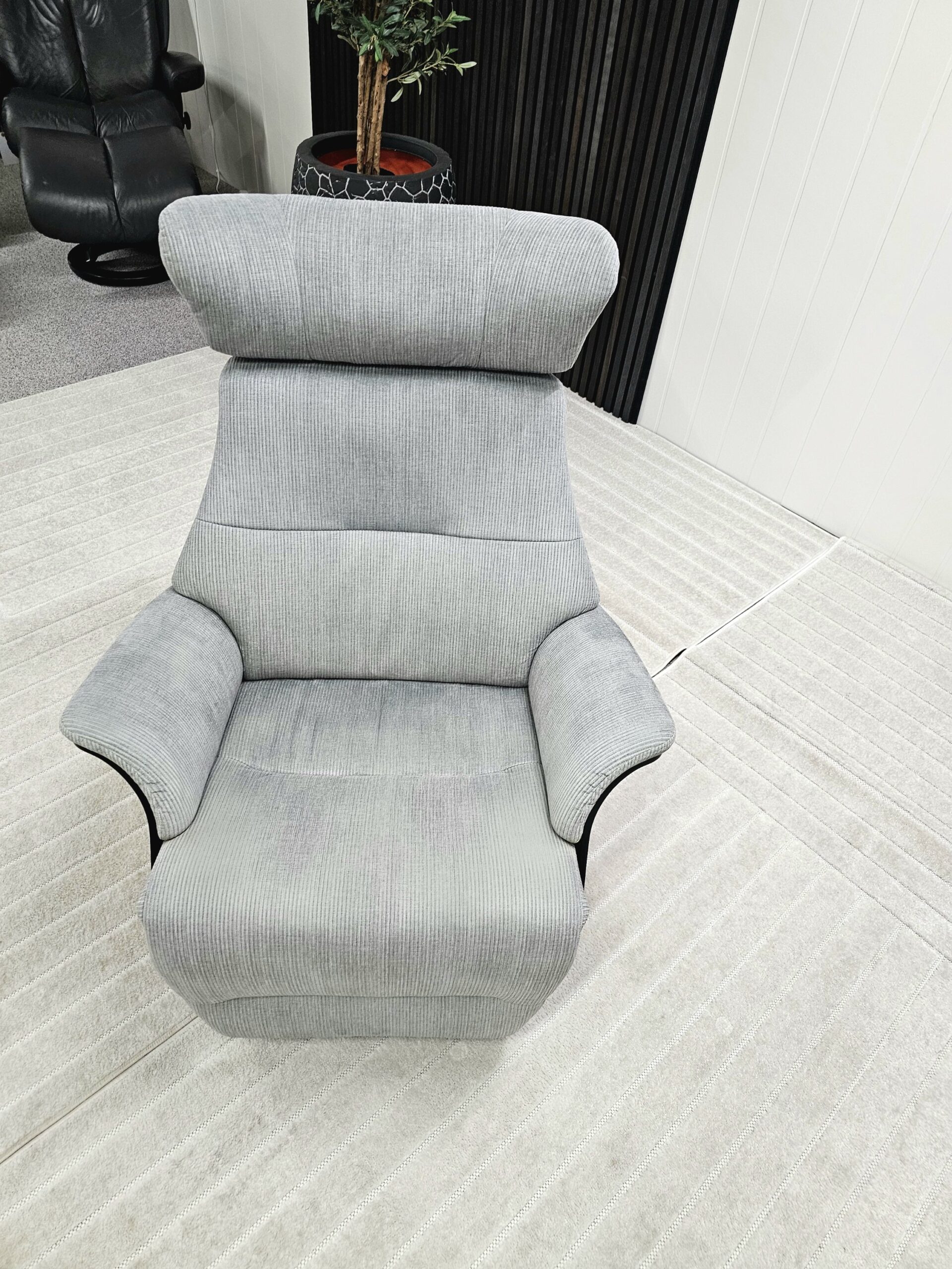 Conform Air lenestol med integrert fothviler - Bilde 7