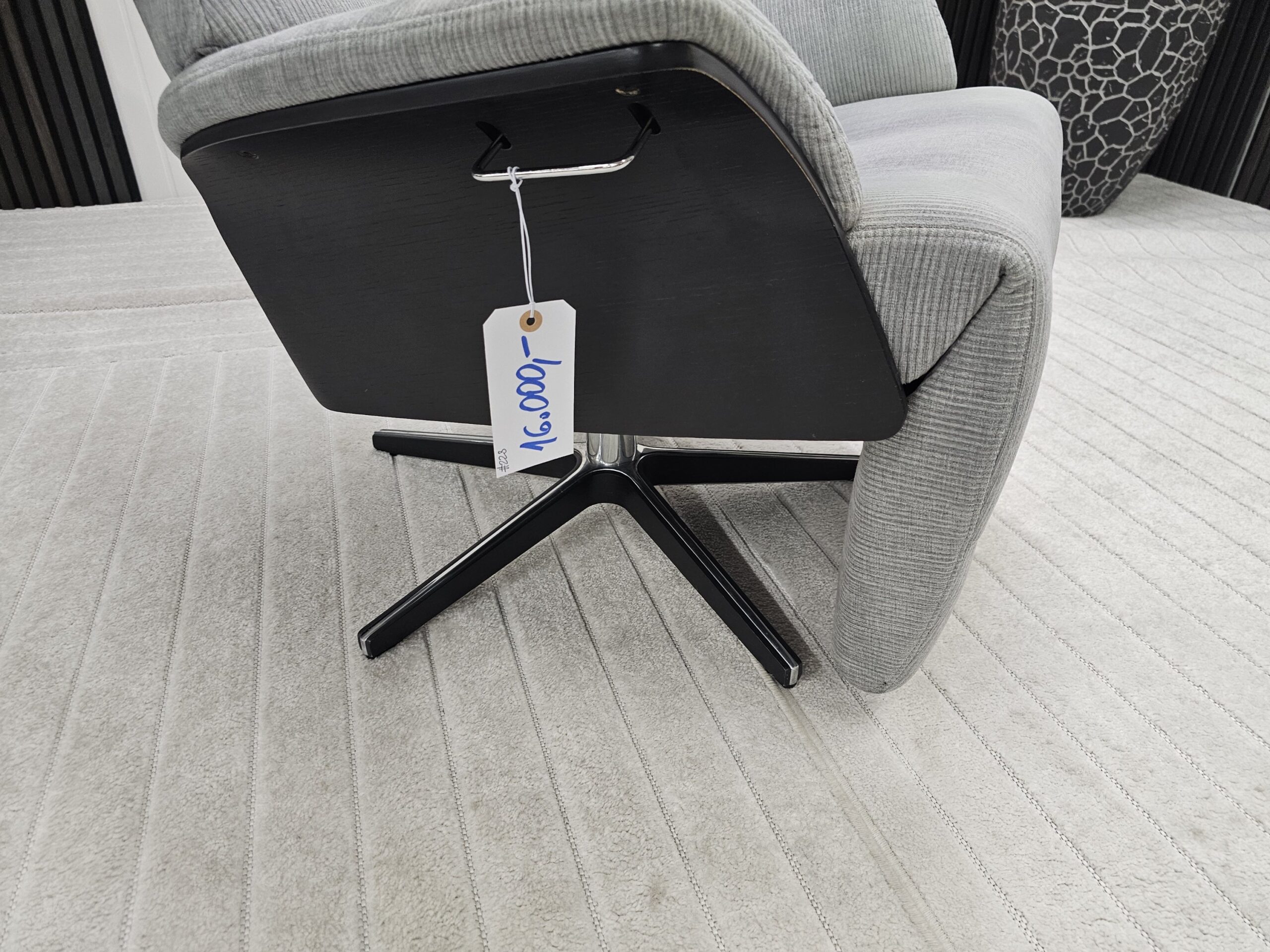 Conform Air lenestol med integrert fothviler - Bilde 5