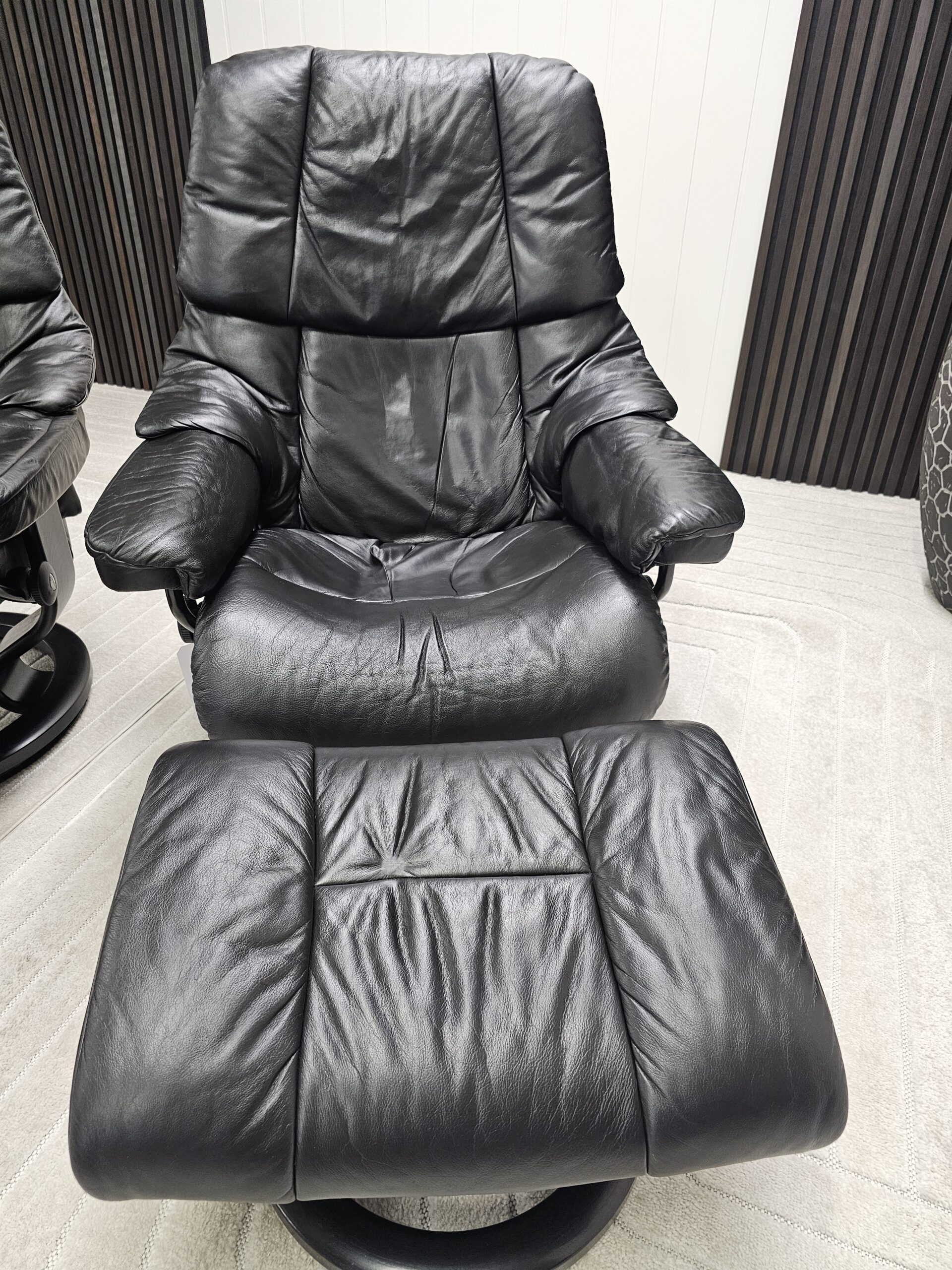 2 stk. Stressless Reno lenestoler med krakk - Bilde 12