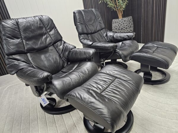2 stk. Stressless Reno lenestoler med krakk