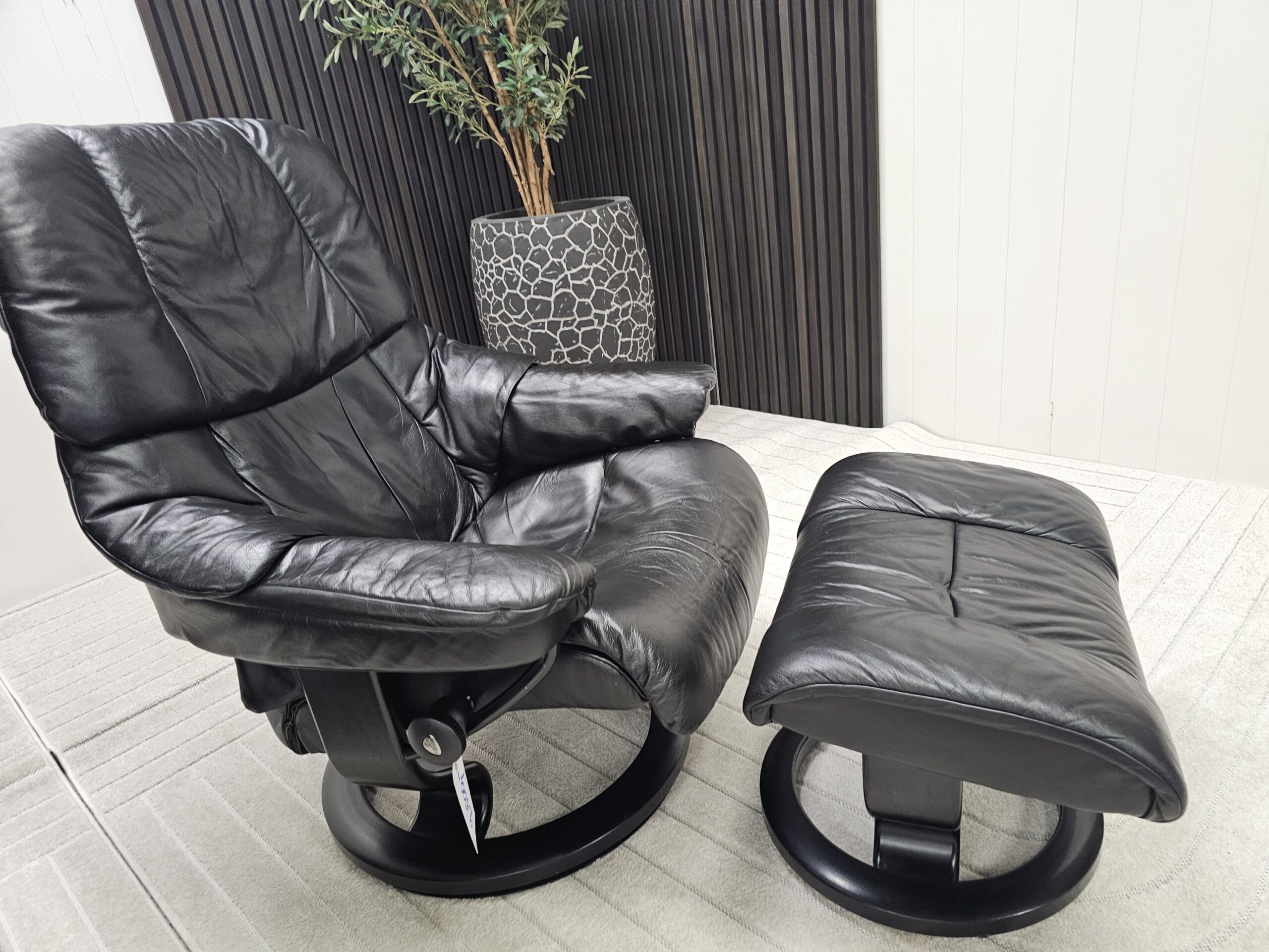 2 stk. Stressless Reno lenestoler med krakk - Bilde 6