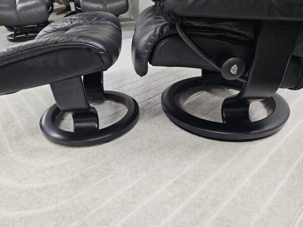2 stk. Stressless Reno lenestoler med krakk