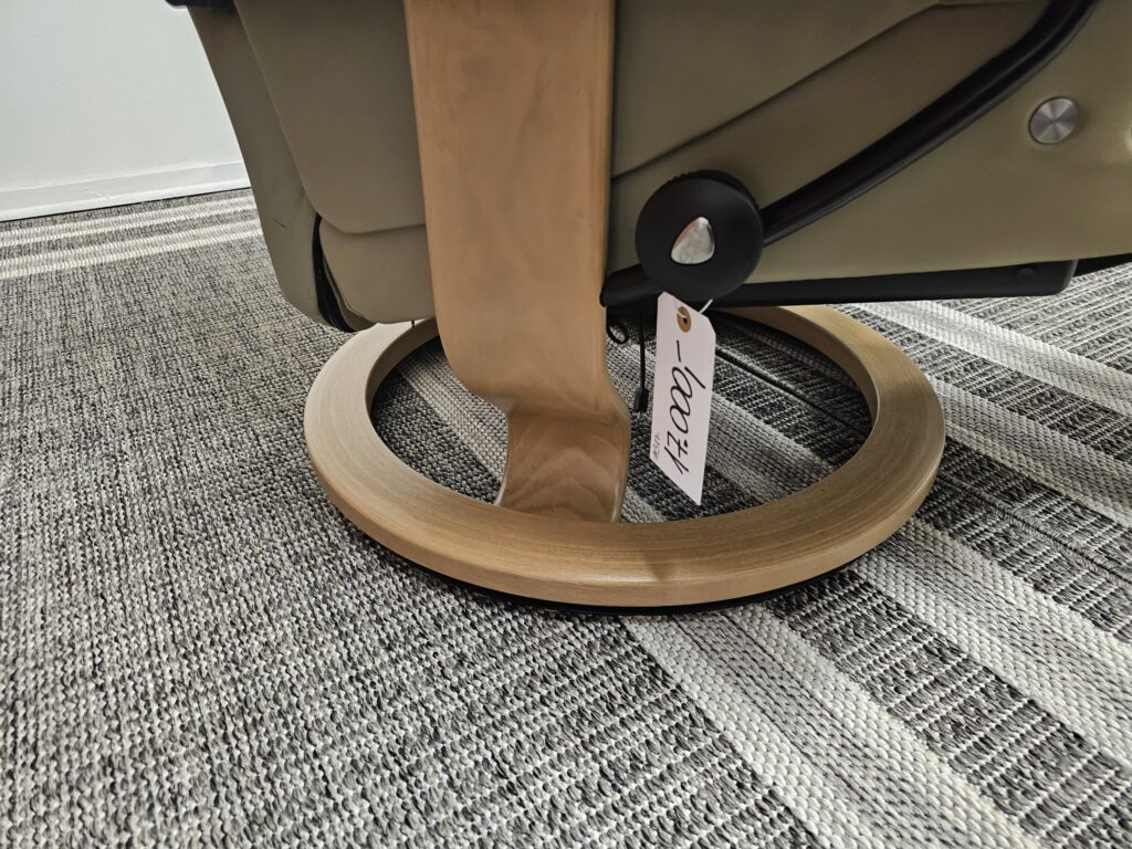 Elektrisk Stressless Bliss lenestol med integrert fothviler