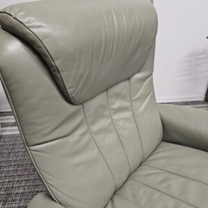 Elektrisk Stressless Bliss lenestol med integrert fothviler - Bilde 10