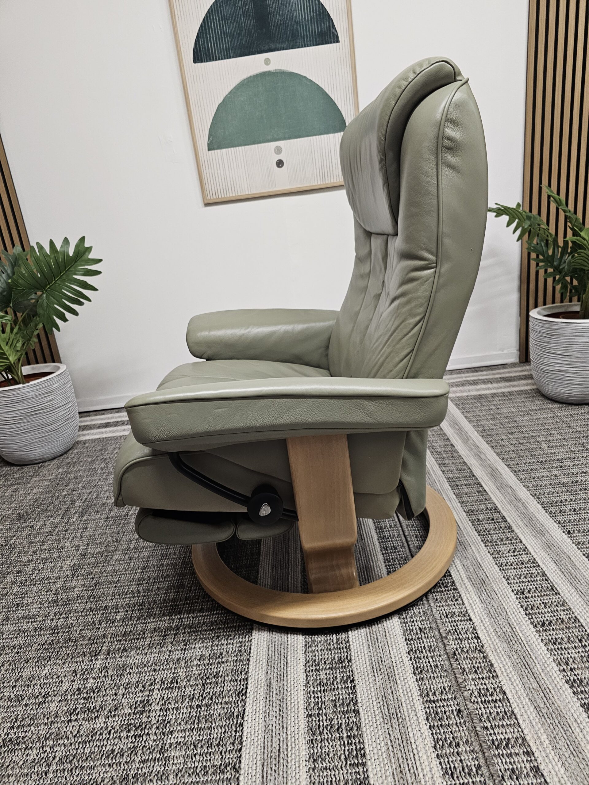 Elektrisk Stressless Bliss lenestol med integrert fothviler - Bilde 14