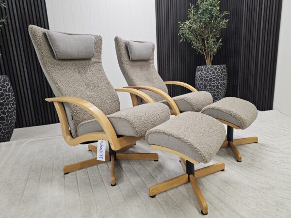 2 stk. Brunstad Swing lenestoler med krakk
