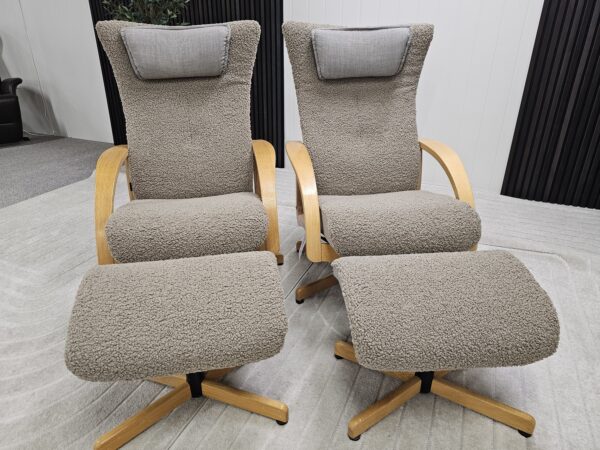 2 stk. Brunstad Swing lenestoler med krakk