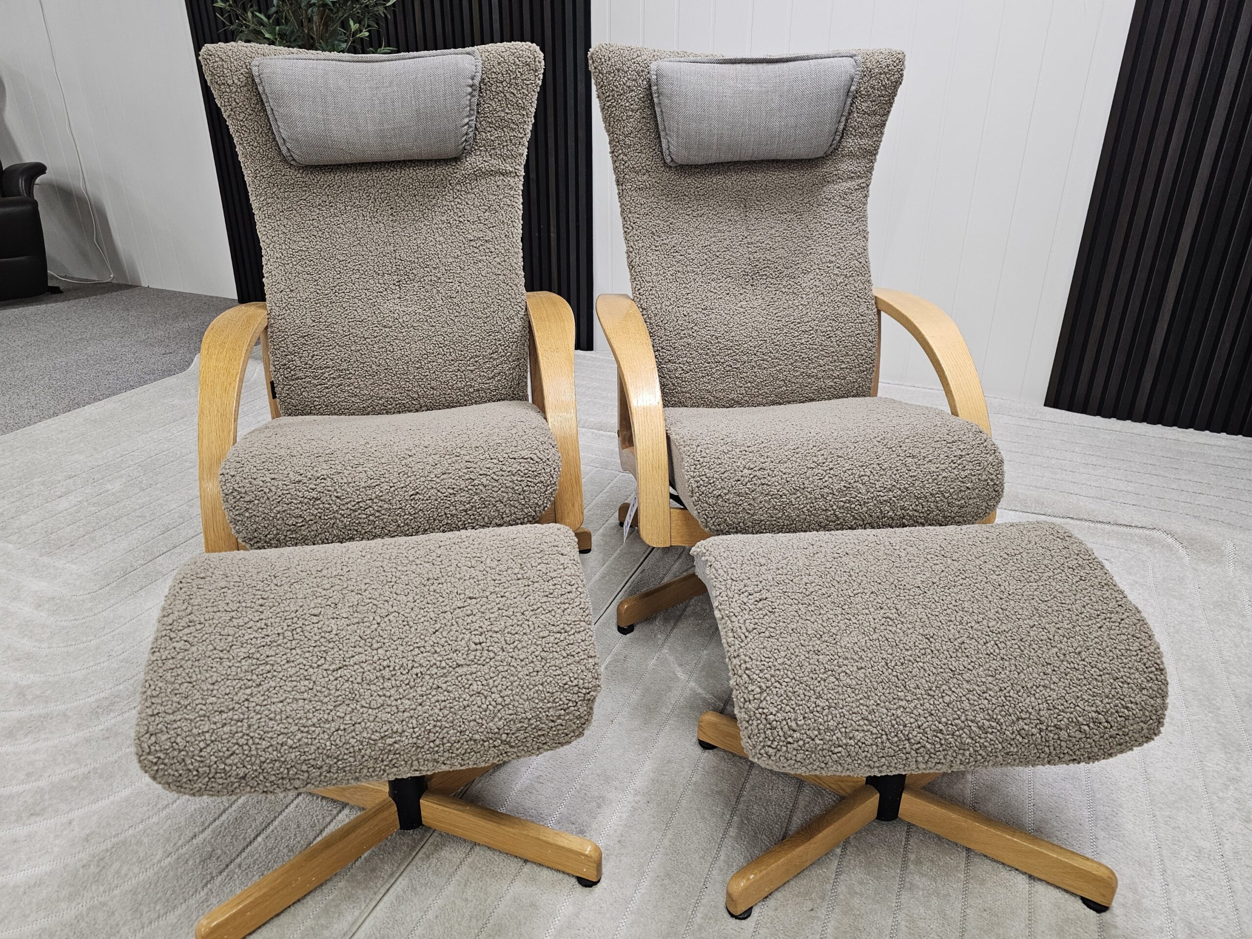 2 stk. Brunstad Swing lenestoler med krakk - Bilde 9