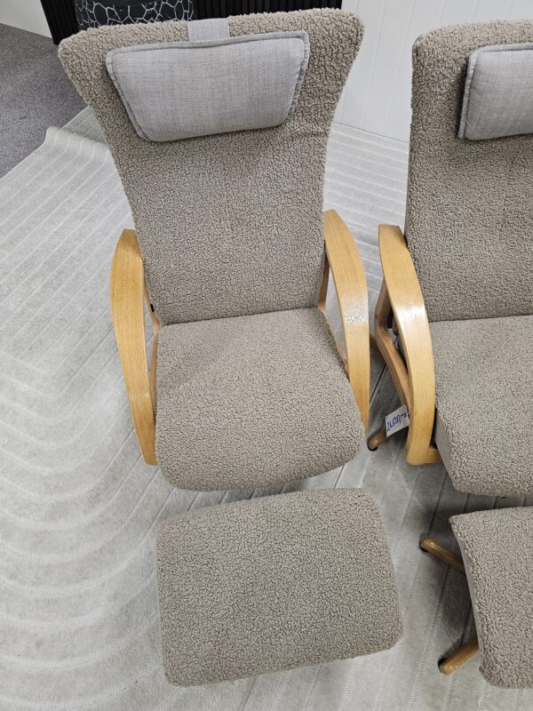 2 stk. Brunstad Swing lenestoler med krakk
