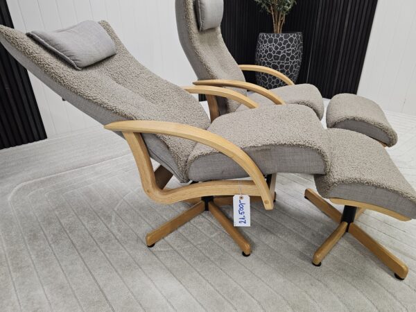 2 stk. Brunstad Swing lenestoler med krakk