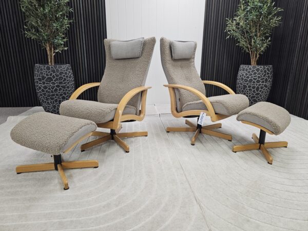 2 stk. Brunstad Swing lenestoler med krakk