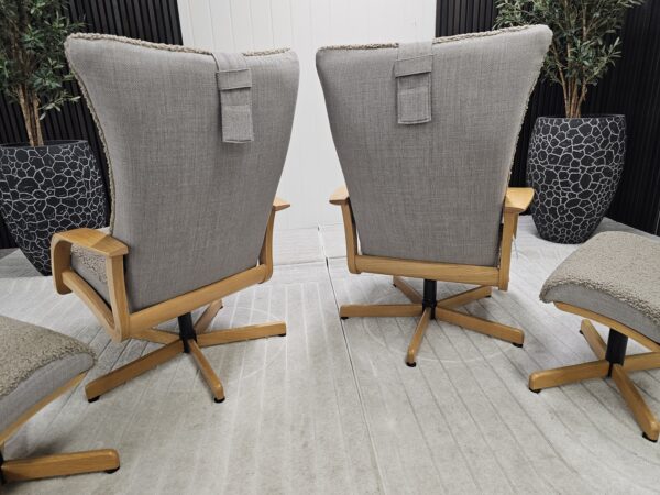 2 stk. Brunstad Swing lenestoler med krakk