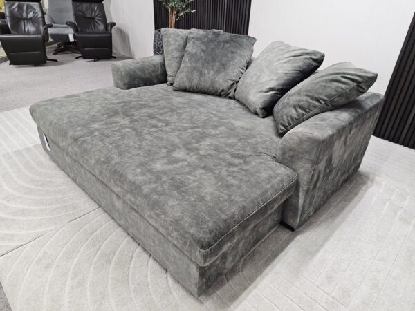 Boston Daybed i velurtekstil Fuji Olivia