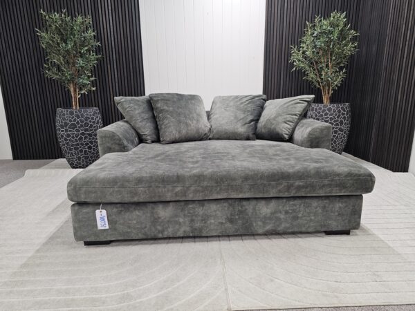 Boston Daybed i velurtekstil Fuji Olivia