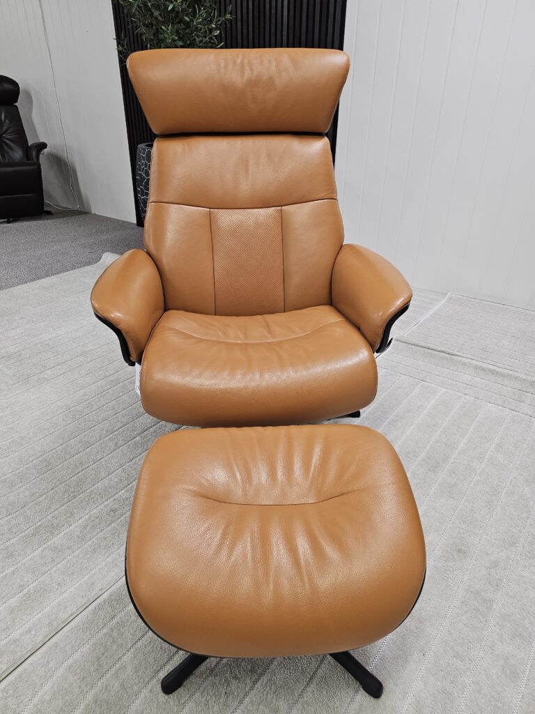 Flexlux Clement lenestol med krakk