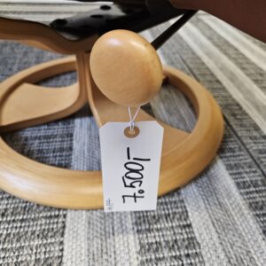 Hjellegjerde lenestol m/krakk - Bilde 15