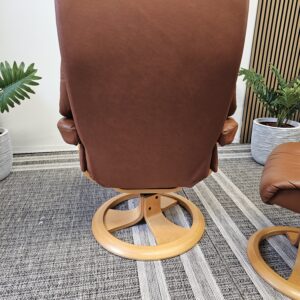 Hjellegjerde lenestol m/krakk - Bilde 11