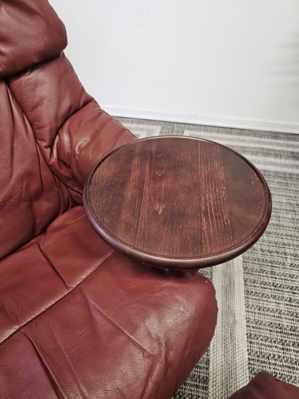 Stressless Reno lenestol m/krakk + 2 Stressless Swing bord