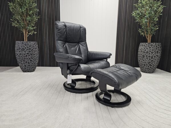 Stressless® Mayfair lenestol med krakk-