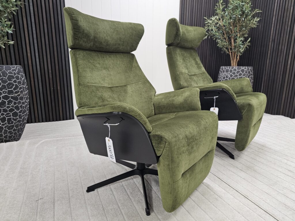 1 stk. Conform Air lenestoler med integrert fothviler