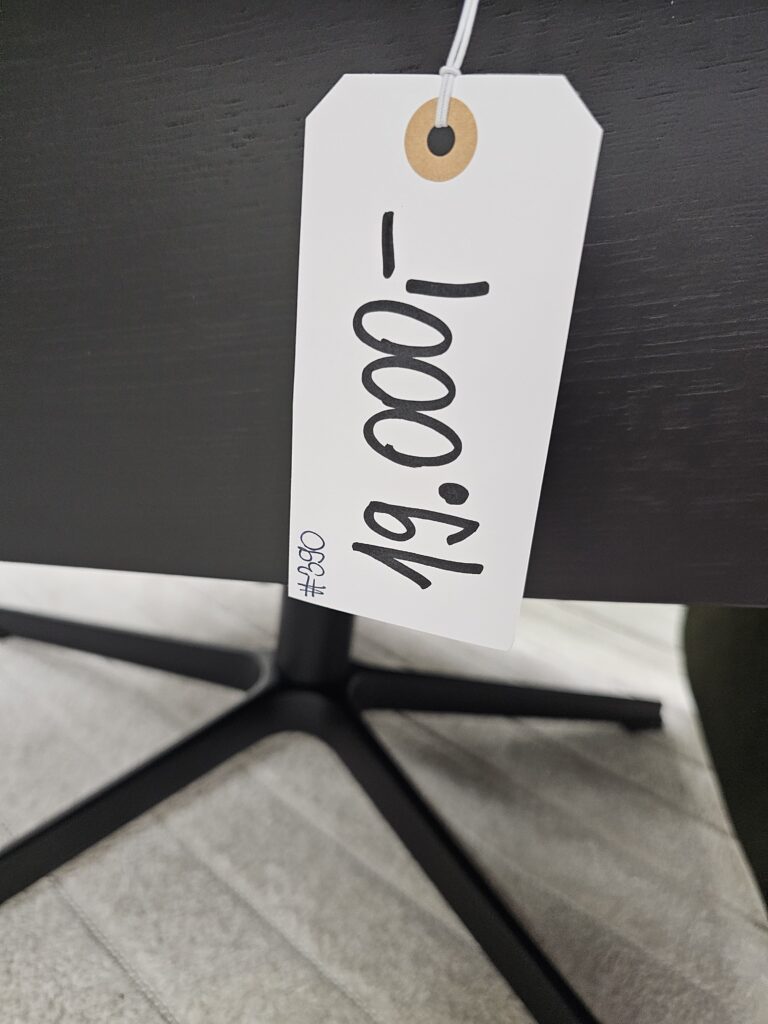 1 stk. Conform Air lenestoler med integrert fothviler