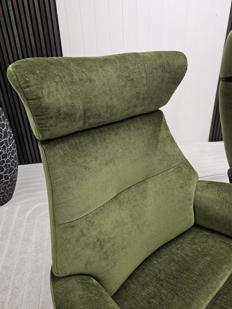 1 stk. Conform Air lenestoler med integrert fothviler