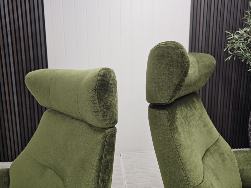 1 stk. Conform Air lenestoler med integrert fothviler