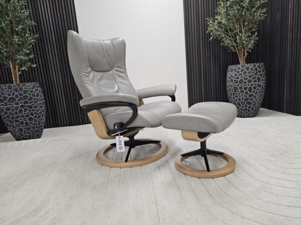 Stressless® Wing Signature lenestol m/krakk- Pent brukt!