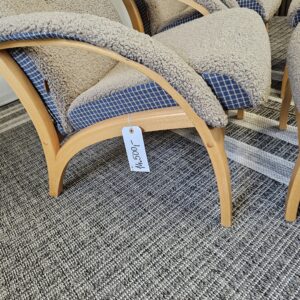 2 stk. Brunstad Delta Legend fåreskinn lenestoler m/krakk - Bilde 7