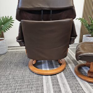 Brukt Stressless® Reno lenestol med krakk - Bilde 16