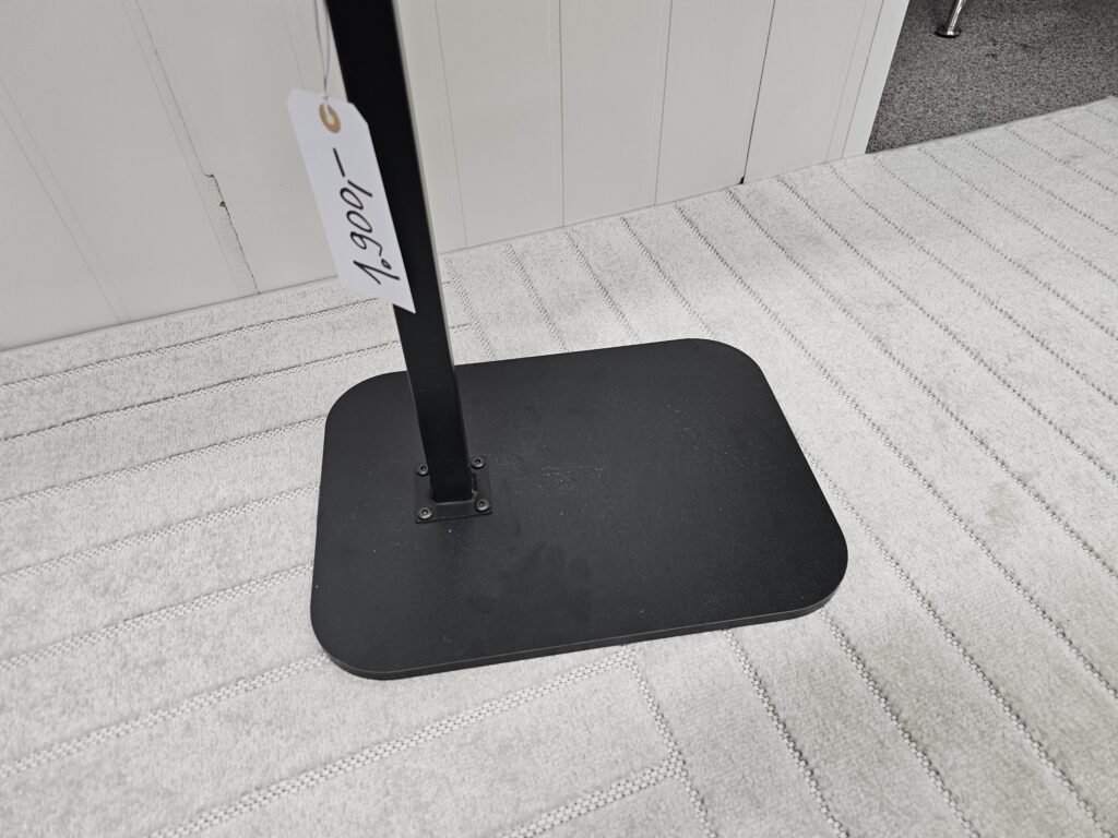 Sidebord til lenestol - Perfekt komfort & design - inkl. frakt